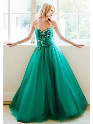Green Cocktail Dress on Evening Gowns  Formal Evening Gowns  And Ball Gowns From Sung Boutique